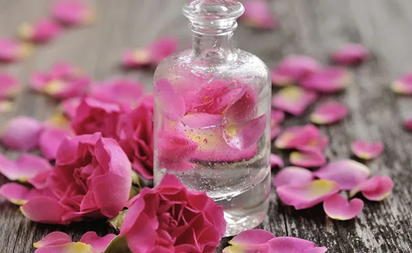 اسانس گل محمدی